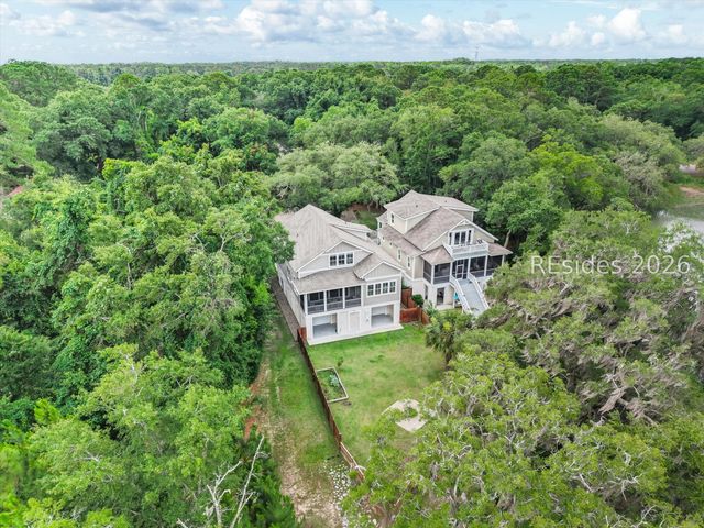 12 Creek Cove Ln, Hilton Head Island, SC 29926