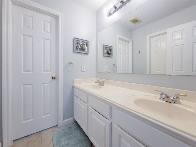 15607 Tarpon Springs Court, Houston, TX 77095