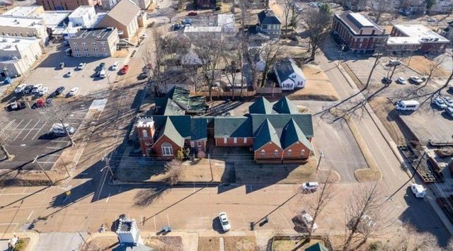 133 WASHINGTON AVE, Covington, TN 38019