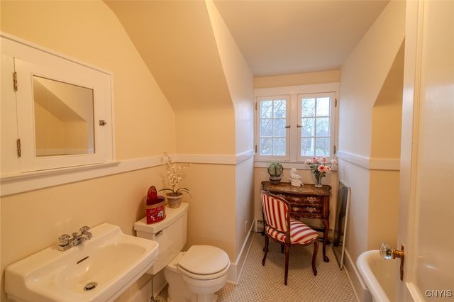 628 Rugby Road, Syracuse, NY 13203