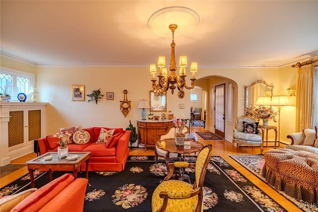 628 Rugby Road, Syracuse, NY 13203