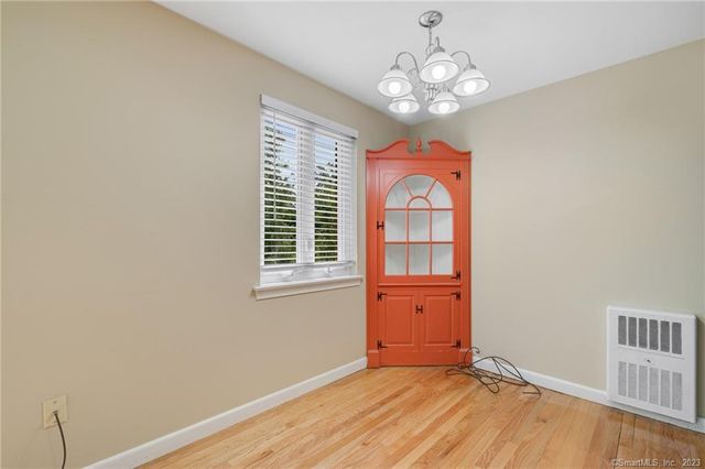 115 South Main Street B14, West Hartford, CT 06107