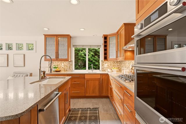 4601 Holly Lane NW, Gig Harbor, WA 98335