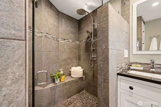 4601 Holly Lane NW, Gig Harbor, WA 98335