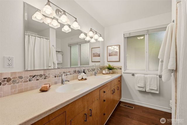 4601 Holly Lane NW, Gig Harbor, WA 98335