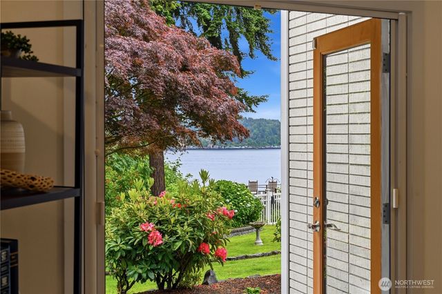 4601 Holly Lane NW, Gig Harbor, WA 98335