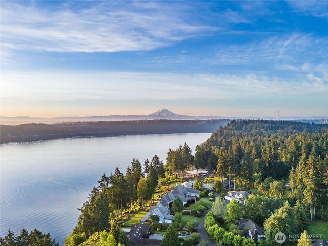 4601 Holly Lane NW, Gig Harbor, WA 98335