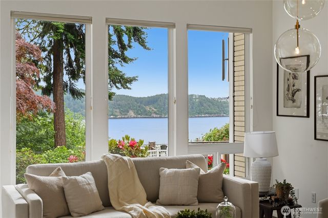 4601 Holly Lane NW, Gig Harbor, WA 98335