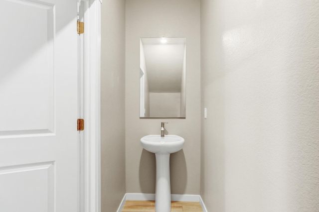 2990 Bowery Ln, Lincoln, CA 95648
