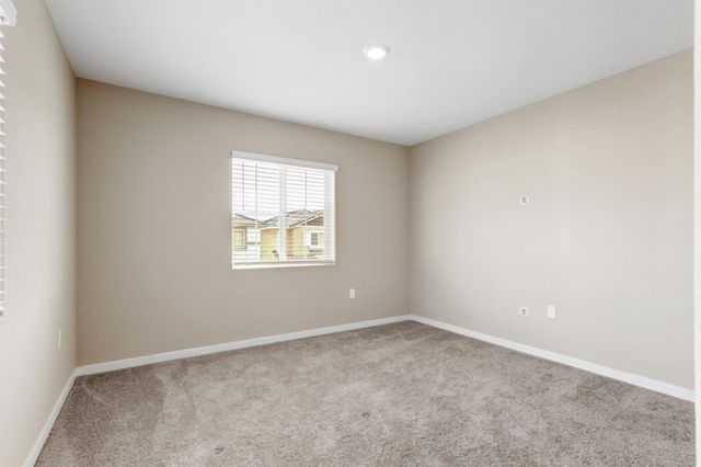 2990 Bowery Ln, Lincoln, CA 95648