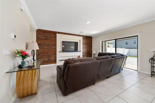 2804 ALPINE MEADOW LANE, Kissimmee, FL 34744