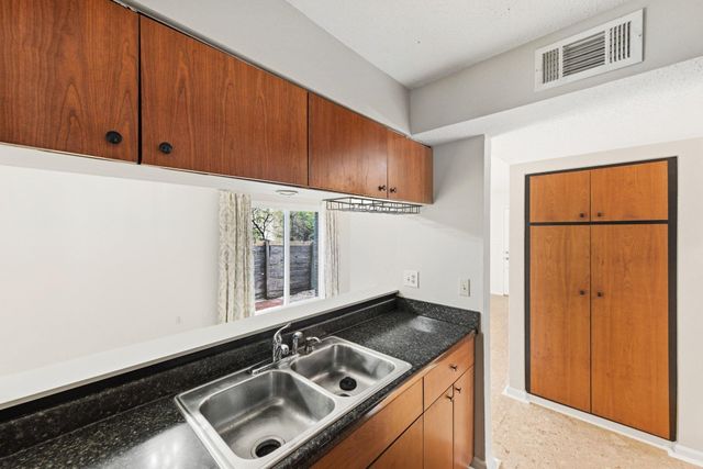 7801 Shoal Creek BLVD 140, Austin, TX 78757