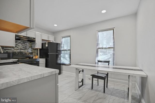 3003 PRESSTMAN ST, Baltimore, MD 21216