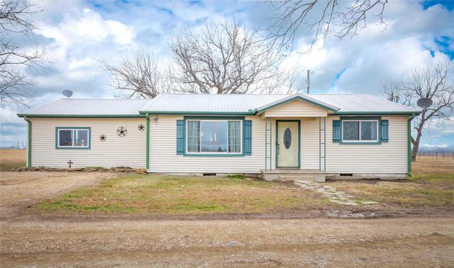 851 & 877 County Road 455, Coupland, TX 78615