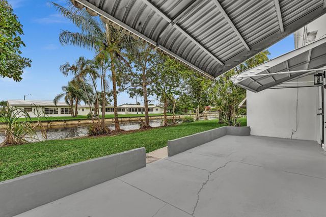 6812 NW 74th Place, Tamarac, FL 33321