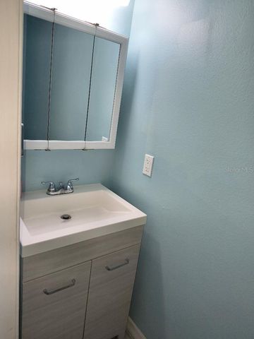 1120 N ILLINOIS AVENUE, St Cloud, FL 34769