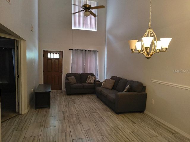 1120 N ILLINOIS AVENUE, St Cloud, FL 34769