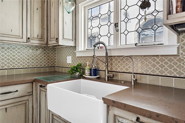 510 Via Lido Soud, Newport Beach, CA 92663