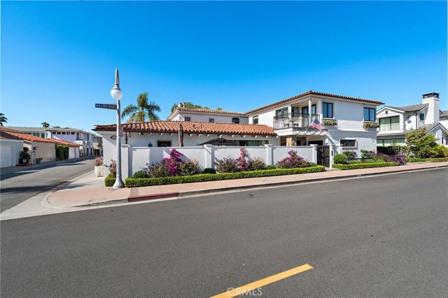 510 Via Lido Soud, Newport Beach, CA 92663