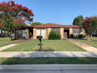 1203 Custer Road, Richardson, TX 75080