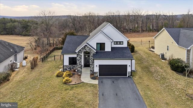 787 W MASTERS DR, Cross Junction, VA 22625