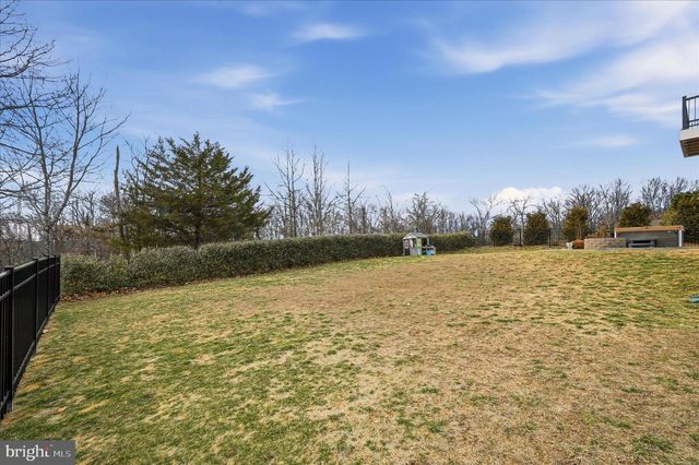 787 W MASTERS DR, Cross Junction, VA 22625