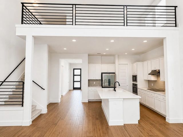 712 Pinnacle View DR, Georgetown, TX 78628