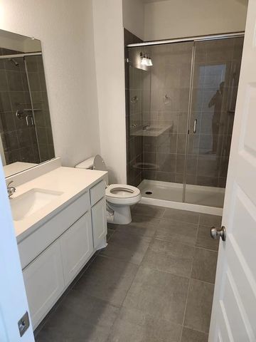 712 Pinnacle View DR, Georgetown, TX 78628