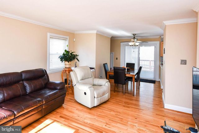 6714 DARBY RD, Hyattsville, MD 20784