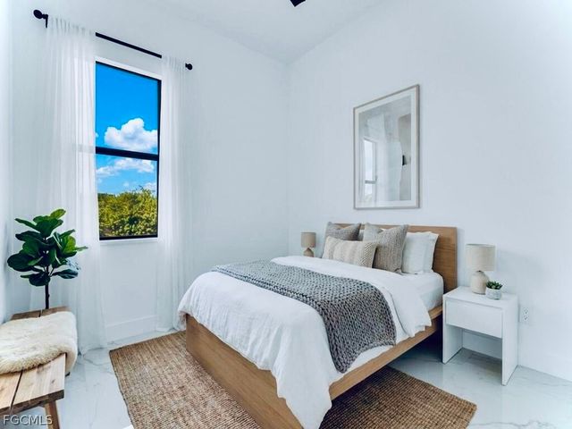 515 Croydon AVE S, Lehigh Acres, FL 33974