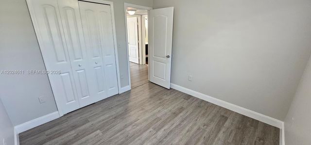 17362 NW 74th Ave 201, Hialeah, FL 33015