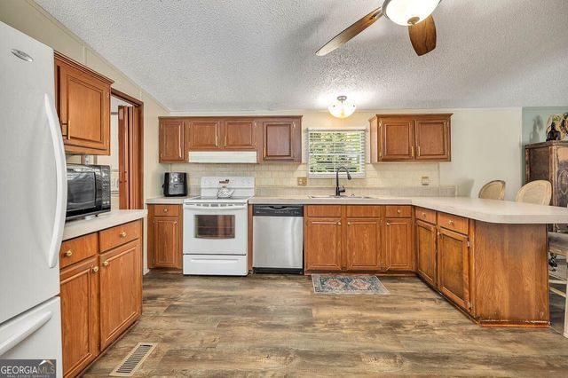 19067 Highway 301, Folkston, GA 31537