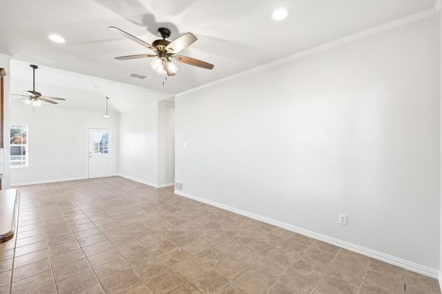 11550 Hill Country Circle, Ponder, TX 76259