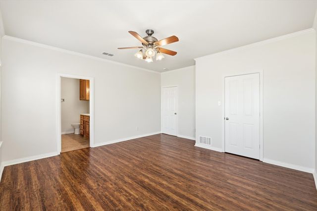 11550 Hill Country Circle, Ponder, TX 76259