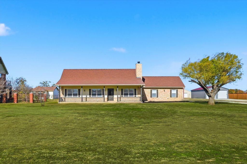 11550 Hill Country Circle, Ponder, TX 76259