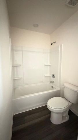 3103 Diamond View Ln, Angleton, TX 77515