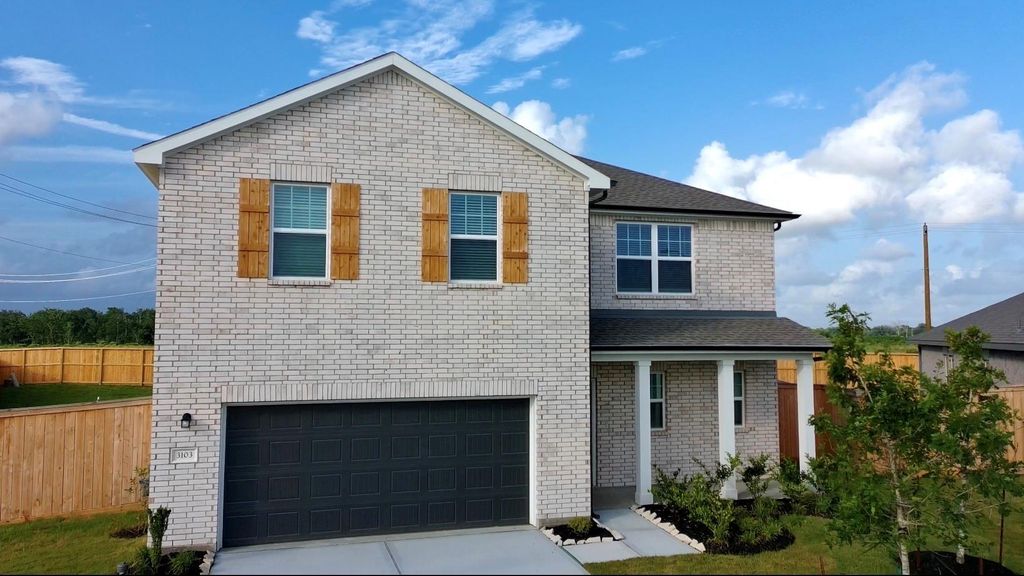 3103 Diamond View Ln, Angleton, TX 77515