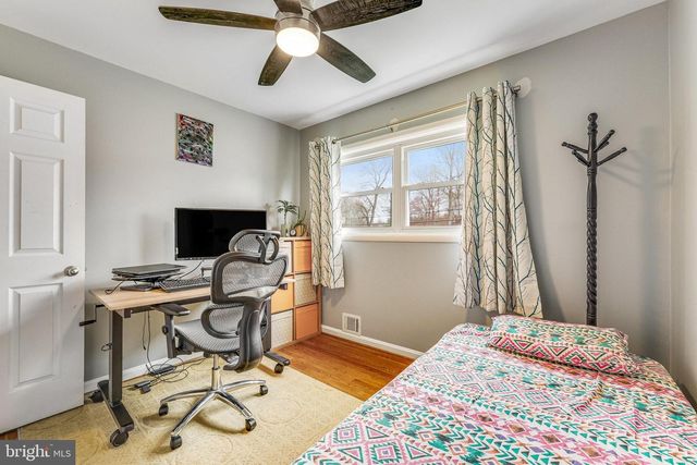 205 TAPAWINGO RD SW, Vienna, VA 22180