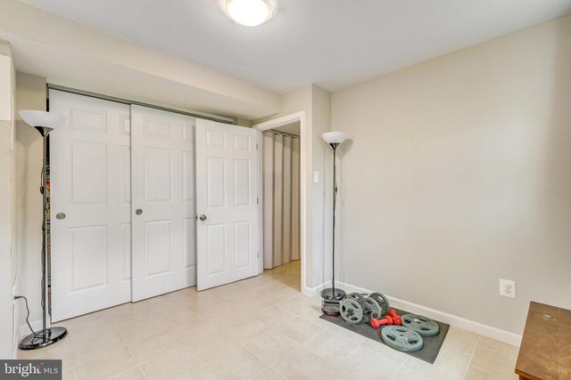205 TAPAWINGO RD SW, Vienna, VA 22180