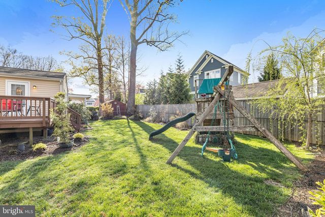 205 TAPAWINGO RD SW, Vienna, VA 22180
