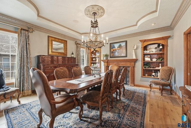 5701 S Deer Park St Street, Sioux Falls, SD 57108