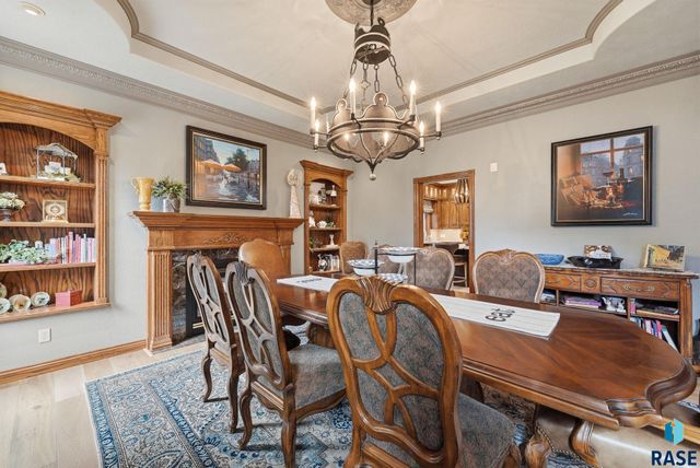 5701 S Deer Park St Street, Sioux Falls, SD 57108