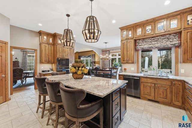 5701 S Deer Park St Street, Sioux Falls, SD 57108