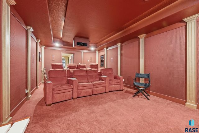 5701 S Deer Park St Street, Sioux Falls, SD 57108