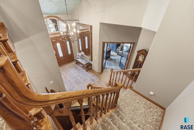 5701 S Deer Park St Street, Sioux Falls, SD 57108