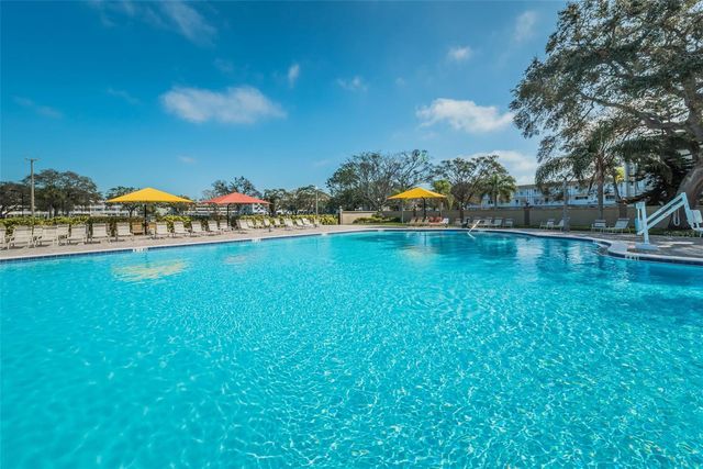 2019 UTOPIAN DRIVE W 310, Clearwater, FL 33763