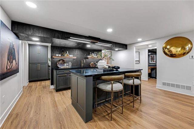 10104 Hemlock Drive, Overland Park, KS 66212