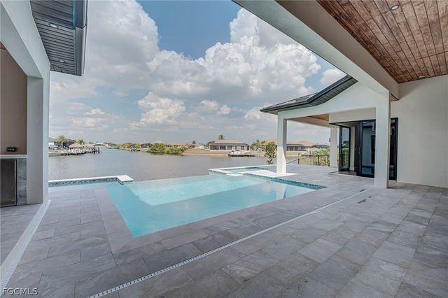 3413 NW 9th TER, Cape Coral, FL 33993