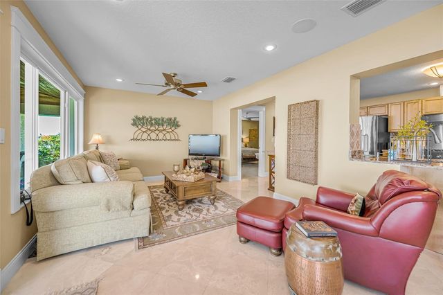 1201 81ST STREET S, St Petersburg, FL 33707
