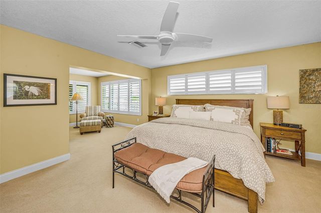1201 81ST STREET S, St Petersburg, FL 33707